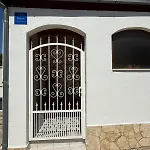 Sí *