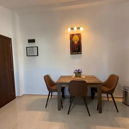 Apartment Si *