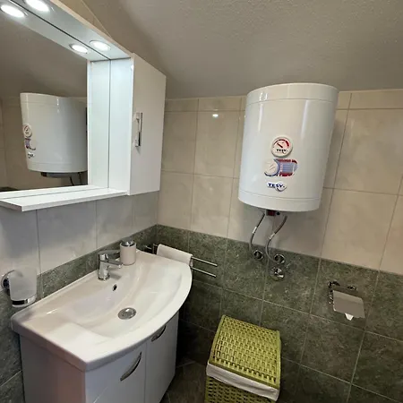 Si Apartment