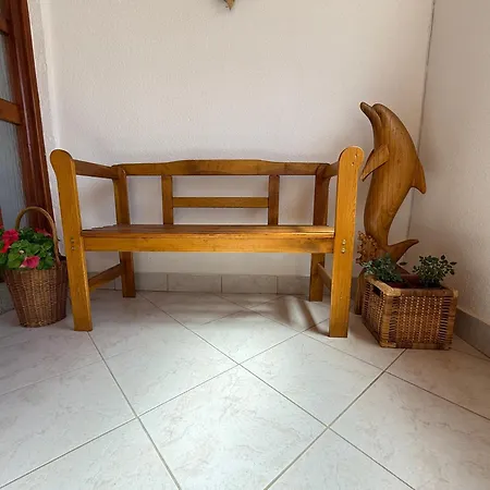 Si Apartment *